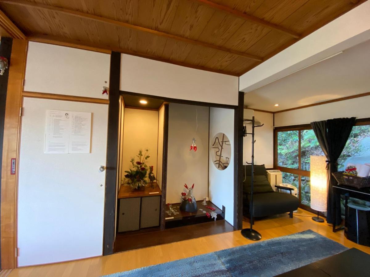 Bamboo Village Guest House Naoshima Bagian luar foto